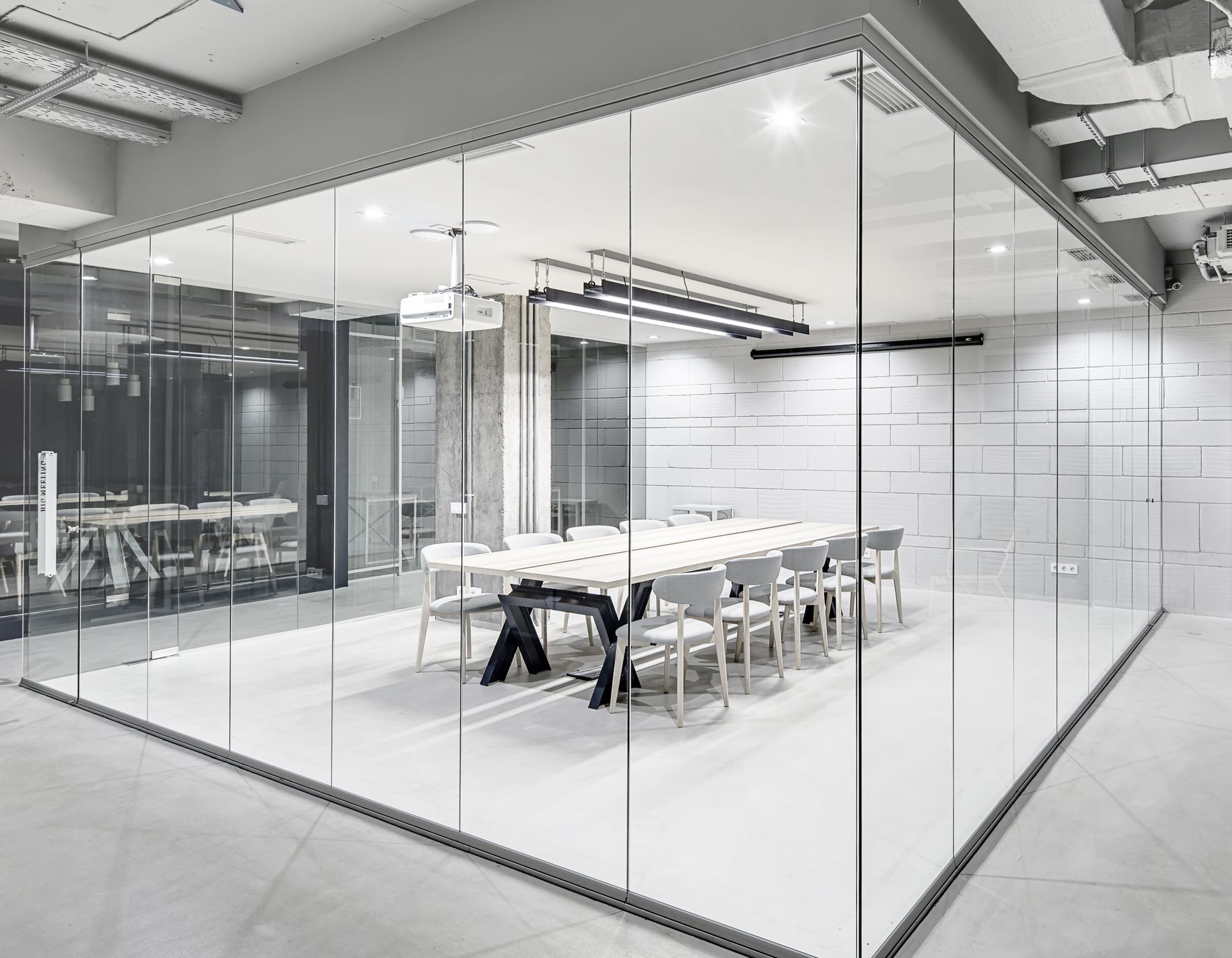 Безрамные
